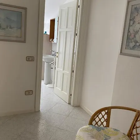 A Casa Di Anna マモイアーダ