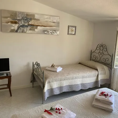 فندق مبيت وإفطار A Casa Di Anna 3*