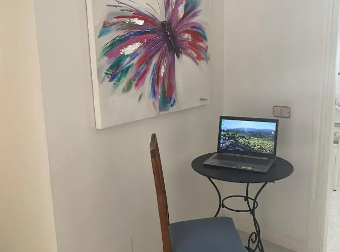 A Casa Di Anna Bed & Breakfast 3*