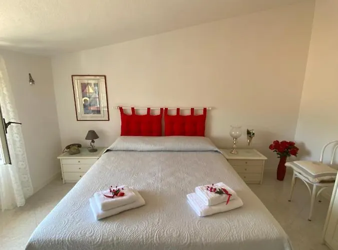 A Casa Di Anna Bed & Breakfast 3*